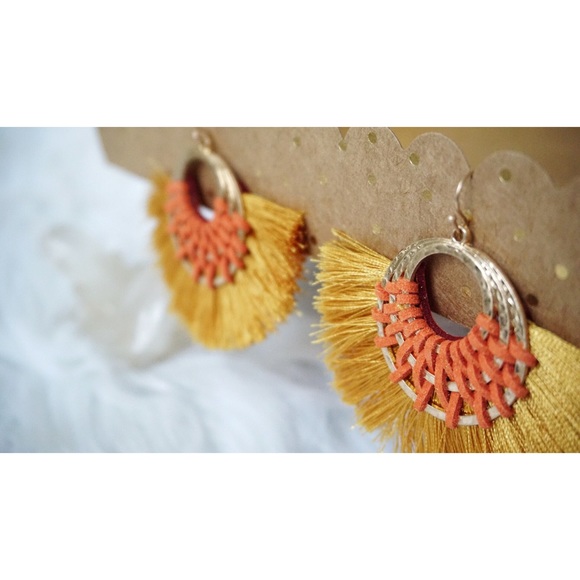 NEW! Mustard Tassel Triple Hoop Earrings - Picture 7 of 8